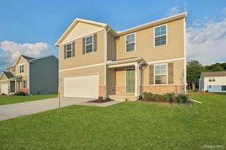 2248 Gunnison Ln, Monroe, MI 48162