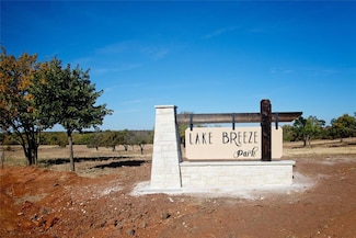 6270 Lake Breeze Dr, Guthrie, OK 73044