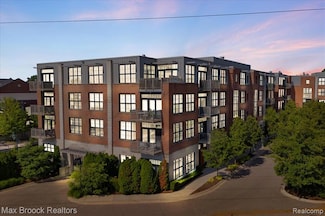 2051 Villa Rd Unit 302, Birmingham, MI 48009