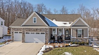 1835 Azalea Ln, Pataskala, OH 43062