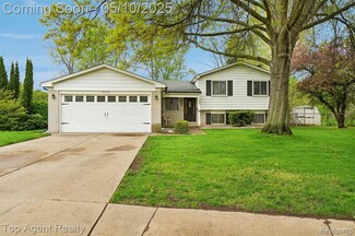 38755 Arcola Dr, Sterling Heights, MI 48312
