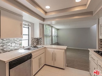 1610 Camden Ave Unit E, Los Angeles, CA 90025