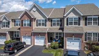 127 Mainland Square Dr, Harleysville, PA 19438