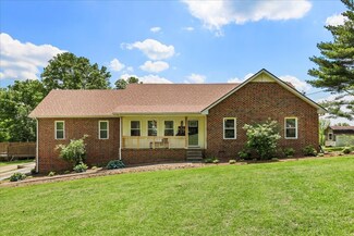4 Wyndsor Ct, Hendersonville, TN 37075