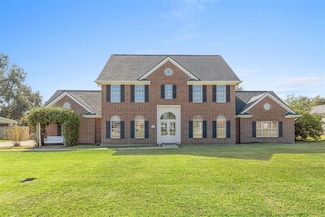 1905 Plantation Dr, Lake Charles, LA 70605