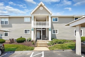 4129 Gulf Shore W Unit 8, Florissant, MO 63034