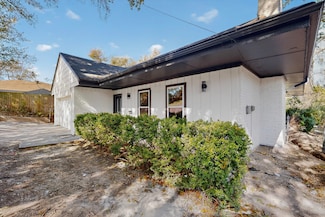 235 Softwood Dr, Duncanville, TX 75137