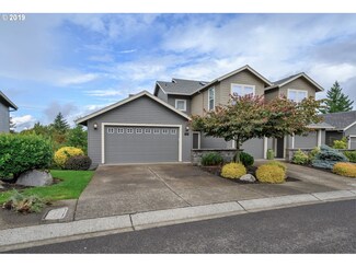 10108 SE Bristol Loop Unit 10108, Happy Valley, OR 97086