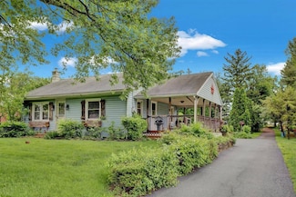 315 Glenbrook Rd, Leola, PA 17540