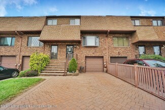 837 Rensselaer Ave, Staten Island, NY 10309