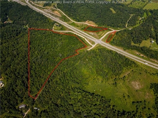 383 Evergreen Rd, Fraziers Bottom, WV 25082