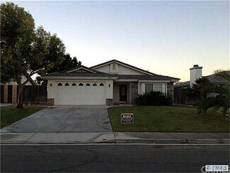 10327 Cheyenne Dr, Bakersfield, CA 93312