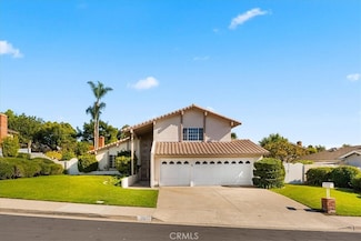 13532 Woodglen Dr, Santa Ana, CA 92705