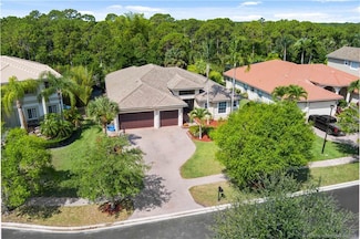 5038 SW Saint Creek Dr, Palm City, FL 34990