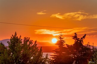 622 Aloha Way, Edmonds, WA 98020