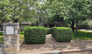 11208 Taterwood Dr, Austin, TX 78750