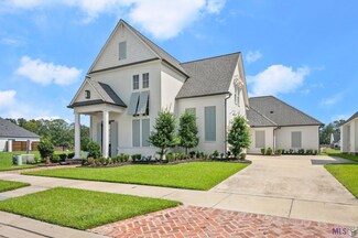 8343 Hattic St, Baton Rouge, LA 70817