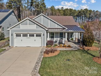 7145 Hanging Rock Ct, Denver, NC 28037