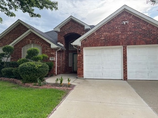 6922 Field Lark Dr, Arlington, TX 76002