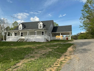 2324 Johnsons Ridge Rd, Sneedville, TN 37869
