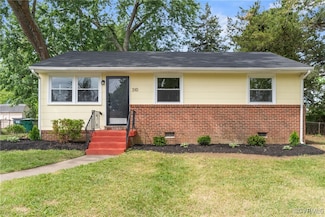 310 N Foxhill Rd, Richmond, VA 23223