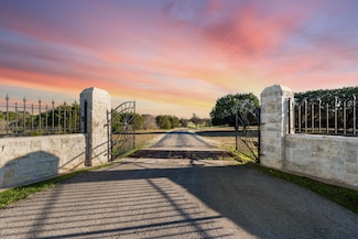 20131 China Spring Rd, Valley Mills, TX 76689
