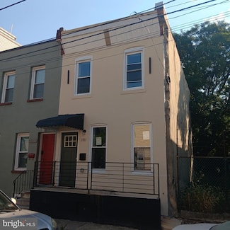 1911 N Lawrence St, Philadelphia, PA 19122