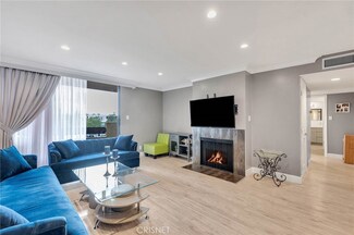 466 Milford St Unit 9/204, Glendale, CA 91203