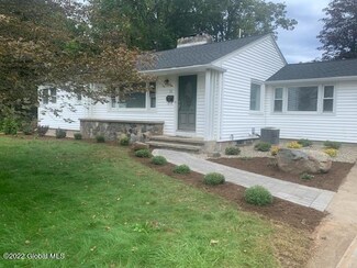 38 Glen Terrace, Schenectady, NY 12302