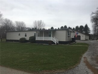 212 Wick Ave, Harrisville, PA 16038