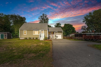 70 N Policy St, Salem, NH 03079