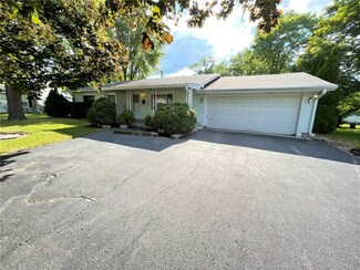1714 Alice Jeanne Ct, Indianapolis, IN 46219