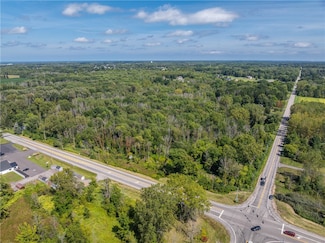 1330 Fairport Nine Mile Point Rd, Webster, NY 14580