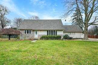 11047 Dragoon Trail, Mishawaka, IN 46544