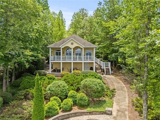102 Happy Hollow Ct, Tamassee, SC 29686