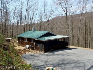 10845 Gilbert Rd, Chambersburg, PA 17202