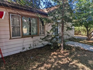2207 University Ave, Hot Springs, SD 57747