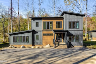 4143 Fontaine Way, Pittman Center, TN 37738