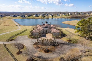 1240 W Crossing Dr, Forest, VA 24551