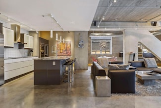 345 6th Ave N Unit 202, Minneapolis, MN 55401