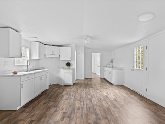 146 Deerwood Ln, Springtown, TX 76082