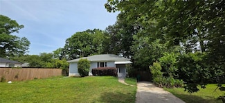 2002 E Camellia Dr, Decatur, GA 30032