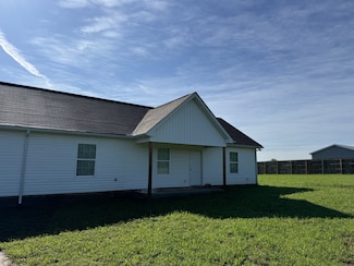 3702 Mealer Rd, Chapel Hill, TN 37034