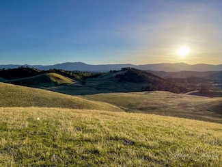 8900 Stewart Ranch Rd, Cottonwood, CA 96022