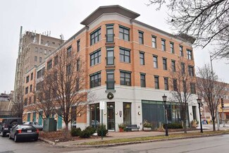 125 N Euclid Ave Unit 202, Oak Park, IL 60301