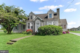 104 Hatfield Rd, Coatesville, PA 19320