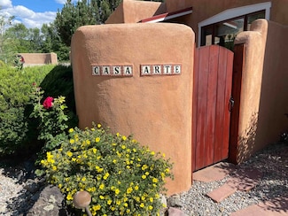 525 La Lomita Rd Unit A, Taos, NM 87571