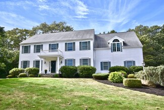 15 Flagship Dr, South Dartmouth, MA 02748