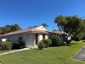2832 Stoneway Ln Unit B, Fort Pierce, FL 34982