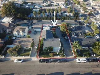 758 W 20th St, Costa Mesa, CA 92627
